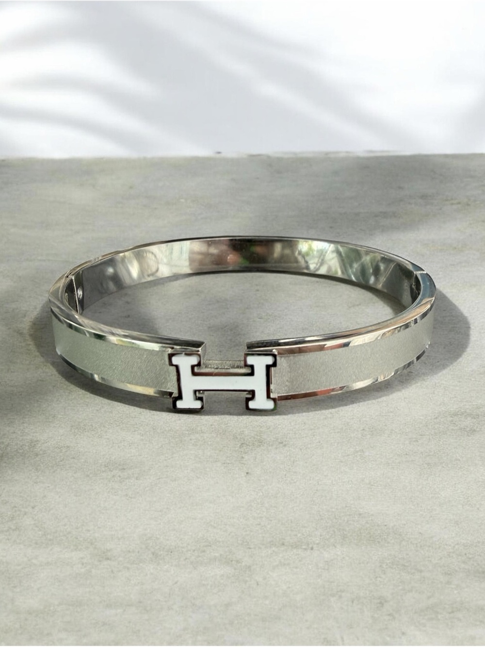 Stainless steel Enamel 'H' Silver Bangle with Light Gray Inlay